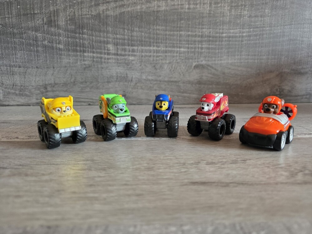PAW Patrol Pup Squad Rescue Wheels Racers Lot Of 5 g40